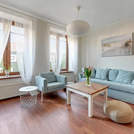Nautilius - 50m To The Beach Apartment Gdansk