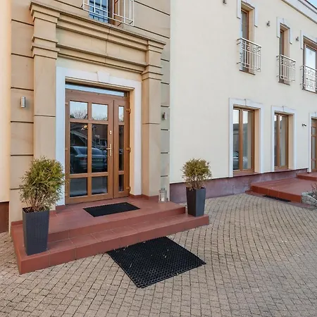 Nautilius - 50m To The Beach Apartment *